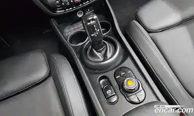 Mini Clubman 2019 2.0 Автомат в Москве № 182732, миниатюра 9