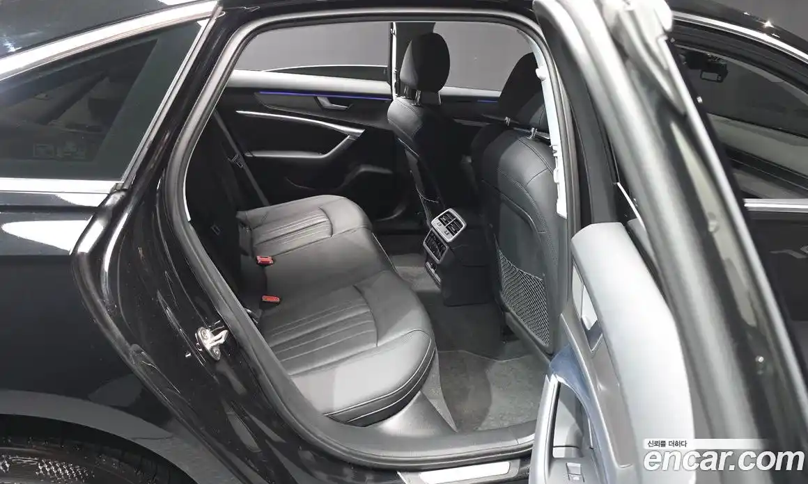 Audi A6 2020 2.0 Автомат в Москве № 188351, фото 12