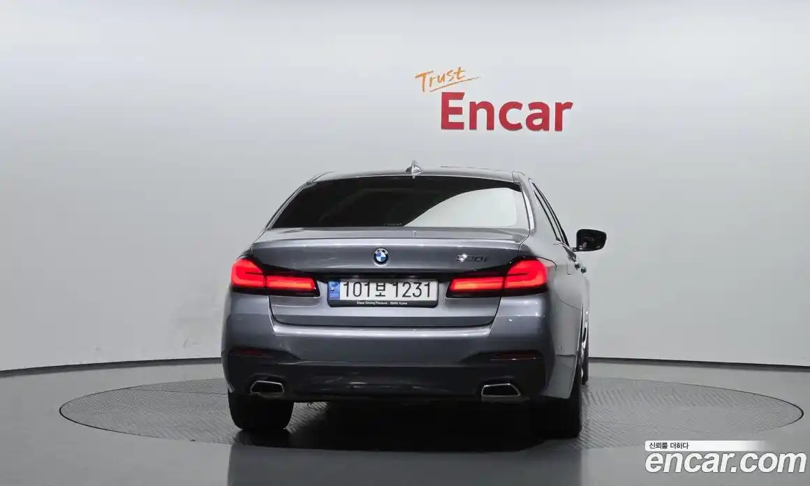 BMW 5-Series 2023 2.0 Автомат в Москве № 188842, фото 4