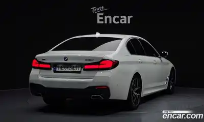 BMW 5-Series 2022 2.0 Автомат в Москве № 190878, миниатюра 2