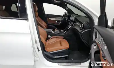 Mercedes-Benz GLC-Class 2021 1.9 Автомат в Москве № 193120, миниатюра 11