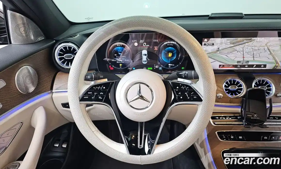 Mercedes-Benz E-Class 2021 2.0 Автомат в Москве № 194149, фото 12