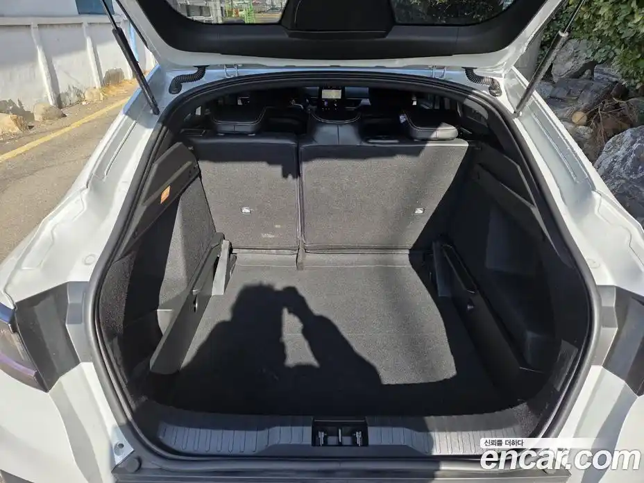 Renault Arkana 2025 1.6 Автомат в Москве № 204467, фото 18