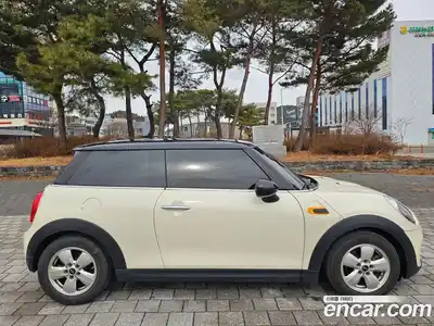 Mini Cooper 2017 1.5 Автомат в Москве № 214428, миниатюра 5