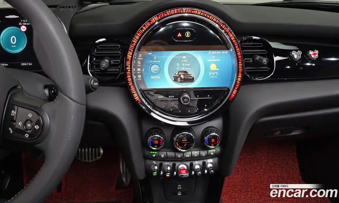 Mini Cooper Convertible 2023 2.0 Автомат в Москве № 220012, фото 14