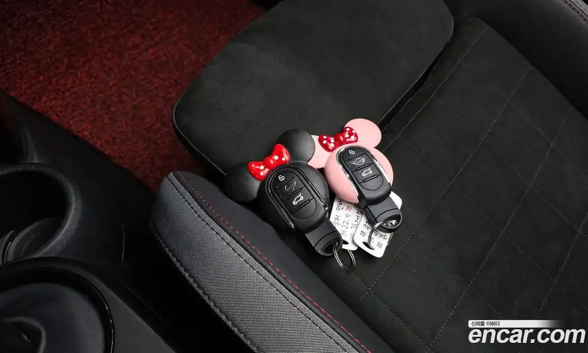 Mini Cooper Convertible 2023 2.0 Автомат в Москве № 220012, фото 19