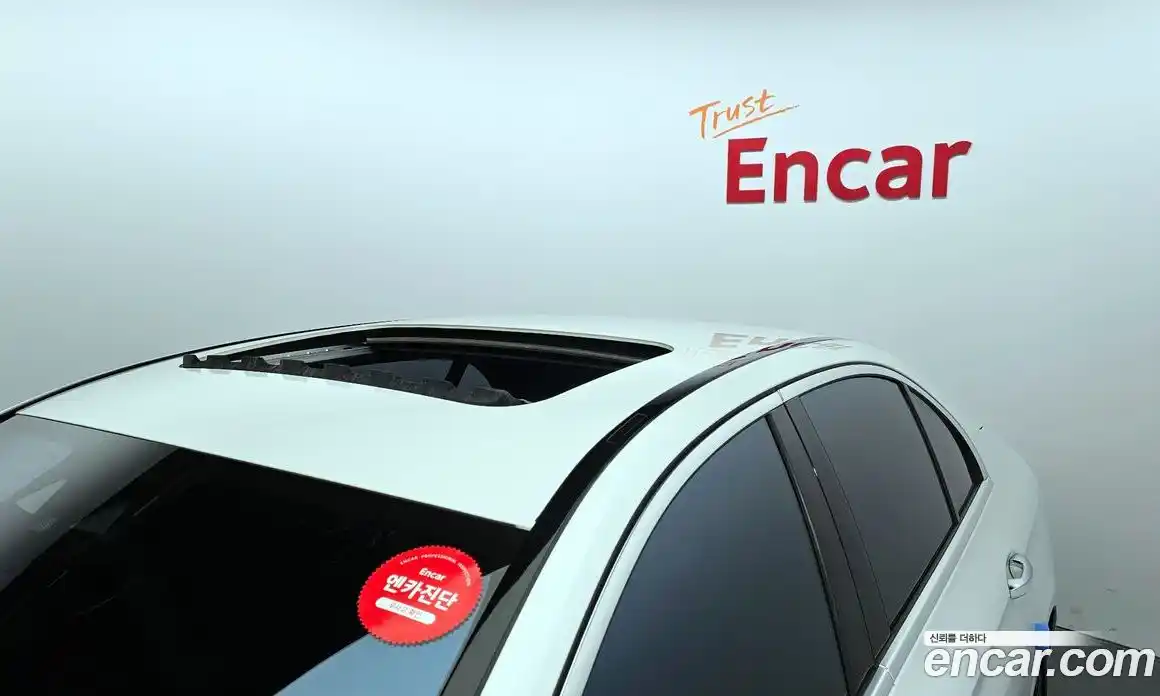 Mercedes-Benz E-Class 2022 2.0 Автомат в Москве № 223121, фото 20