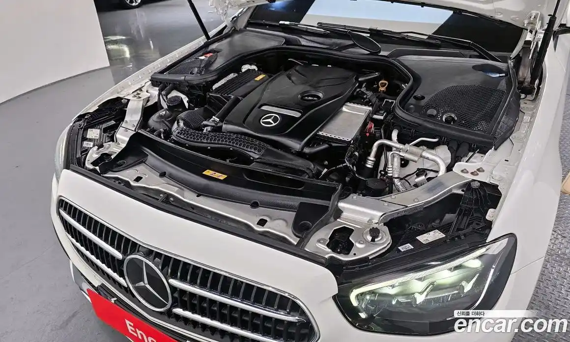 Mercedes-Benz E-Class 2022 2.0 Автомат в Москве № 223121, фото 6