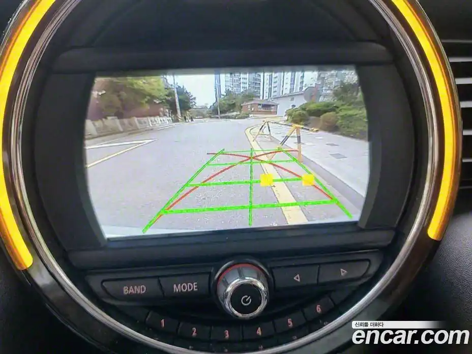 Mini Cooper 2015 1.5 Автомат в Москве № 228334, фото 17