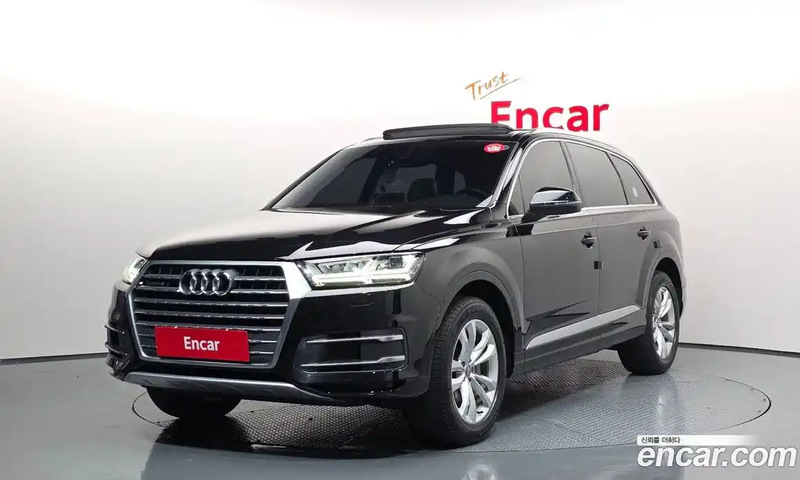 Audi Q7 2019 2.0 Автомат в Москве № 230183, фото 1