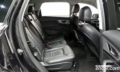 Audi Q7 2019 2.0 Автомат в Москве № 230183, миниатюра 12