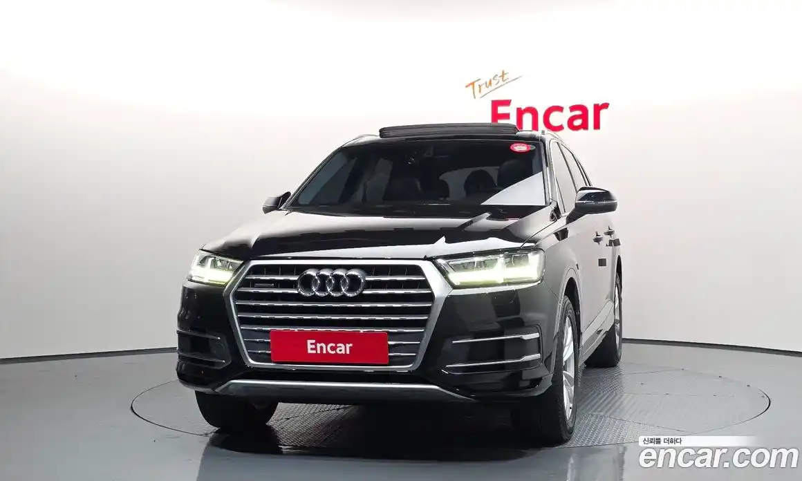 Audi Q7 2019 2.0 Автомат в Москве № 230183, фото 3
