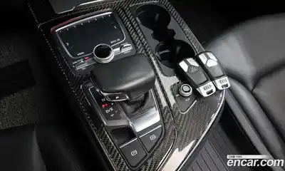 Audi Q7 2019 2.0 Автомат в Москве № 230183, миниатюра 9