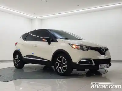 Renault QM3 2015 1.5 Автомат в Москве № 354896, миниатюра 3