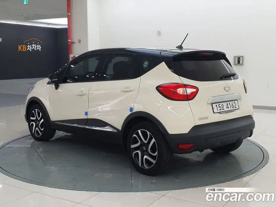 Renault QM3 2015 1.5 Автомат в Москве № 354896, фото 4