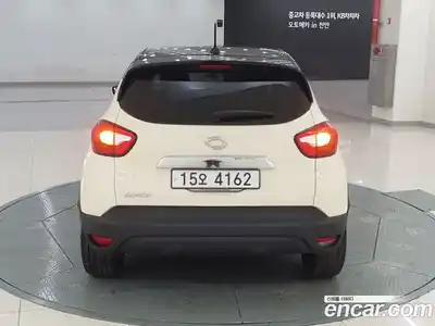 Renault QM3 2015 1.5 Автомат в Москве № 354896, миниатюра 5