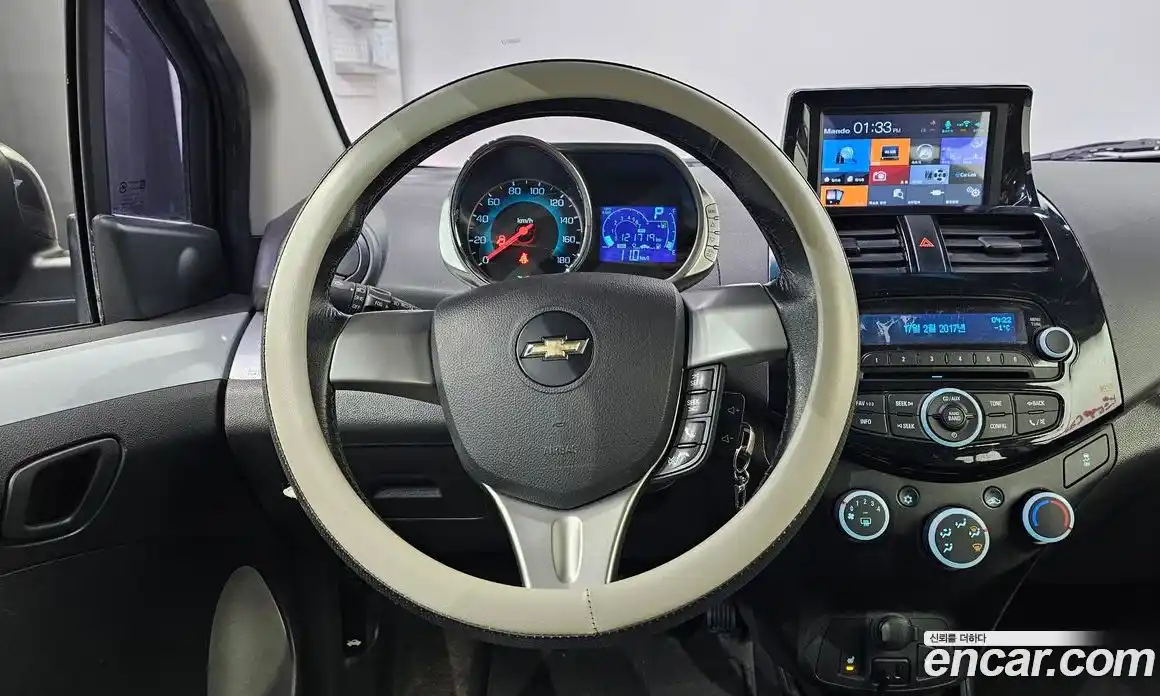 Chevrolet Spark 2015 1.0 Автомат в Москве № 39398, фото 12