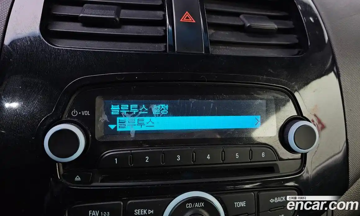 Chevrolet Spark 2015 1.0 Автомат в Москве № 39398, фото 15