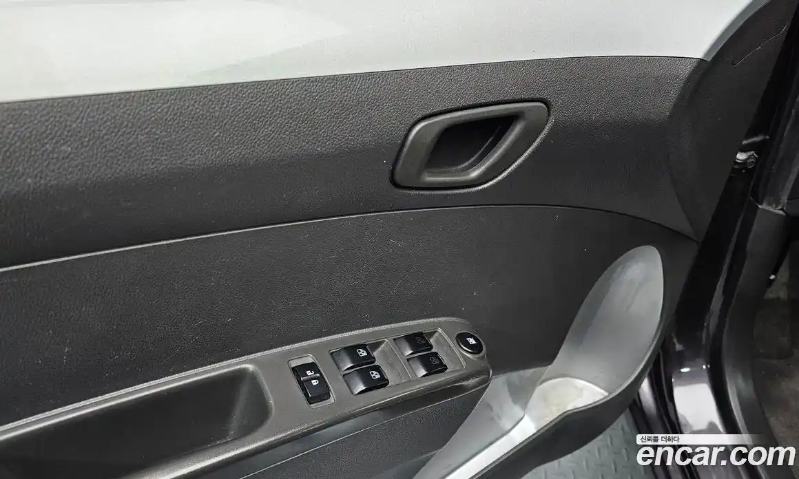 Chevrolet Spark 2015 1.0 Автомат в Москве № 39398, фото 16