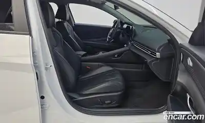 Hyundai Avante 2024 1.6 Автомат в Москве № 42699, миниатюра 11