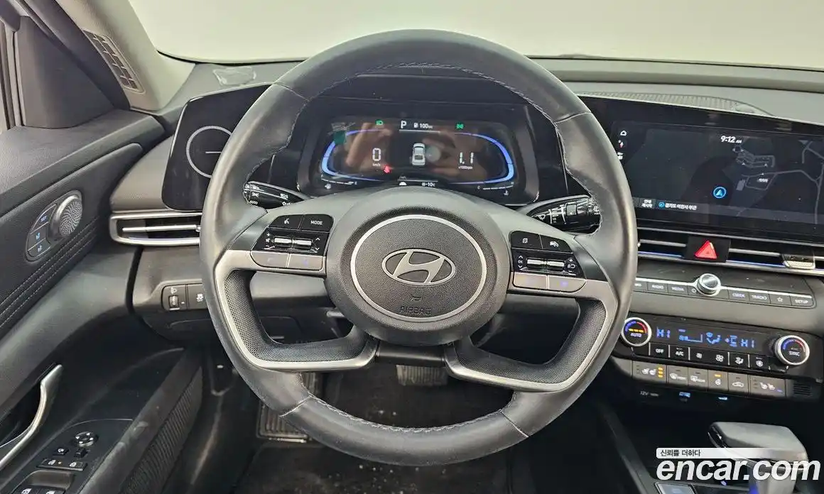 Hyundai Avante 2024 1.6 Автомат в Москве № 42699, фото 13