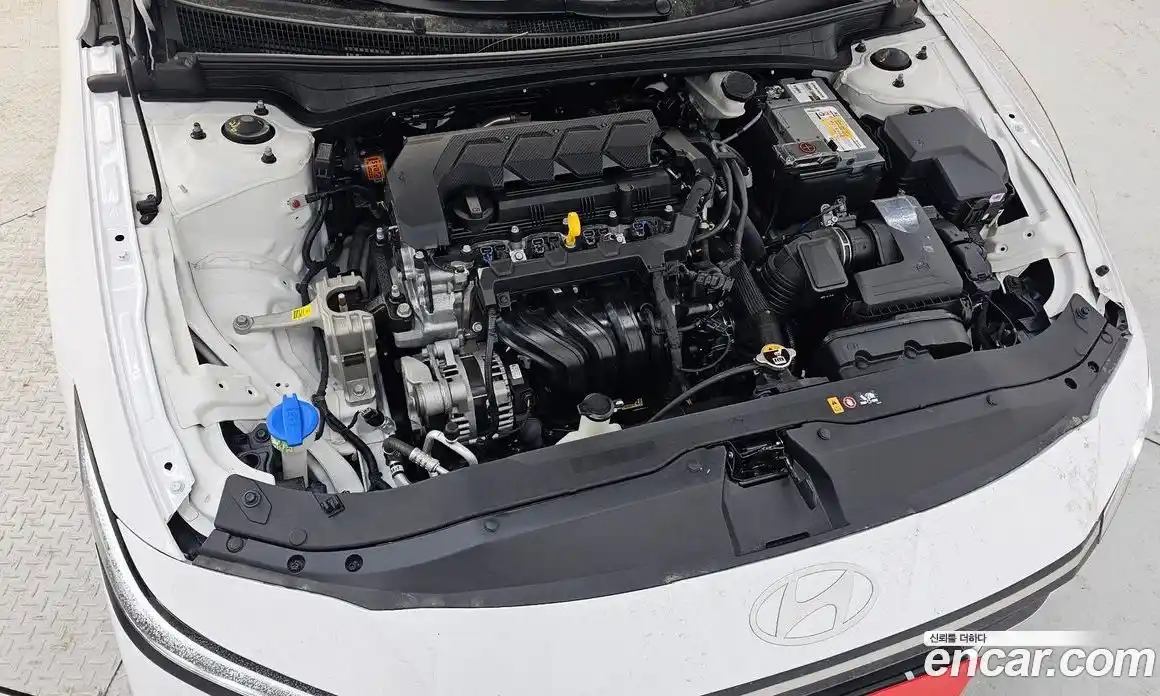 Hyundai Avante 2024 1.6 Автомат в Москве № 42699, фото 6