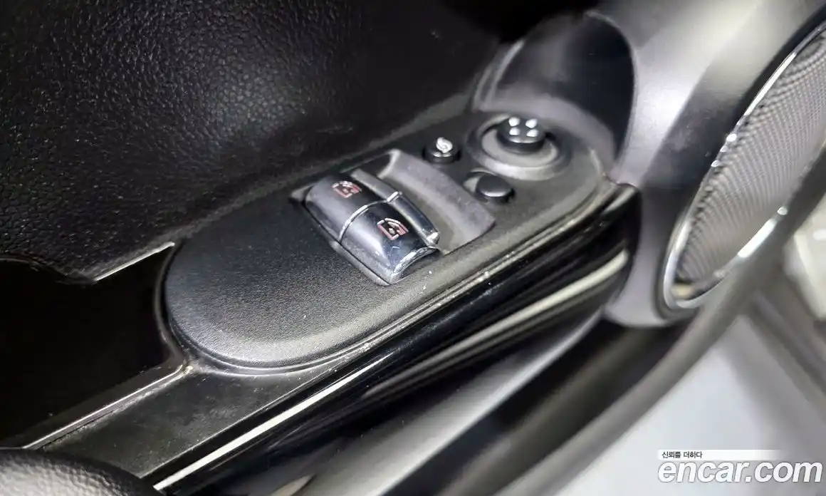 Mini Cooper 2017 1.5 Автомат в Москве № 432116, фото 17