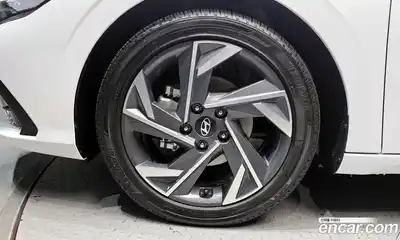 Hyundai Avante 2025 1.6 Автомат в Москве № 44067, миниатюра 5