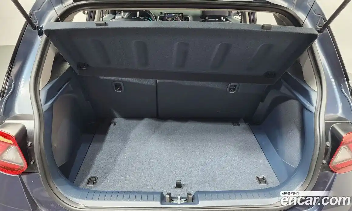 Hyundai Venue 2025 1.6 Автомат в Москве № 49281, фото 20