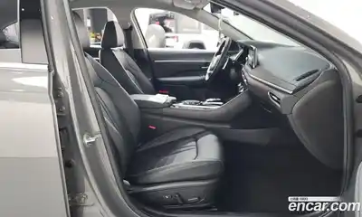 Hyundai Sonata 2022 1.6 Автомат в Москве № 714211, миниатюра 11