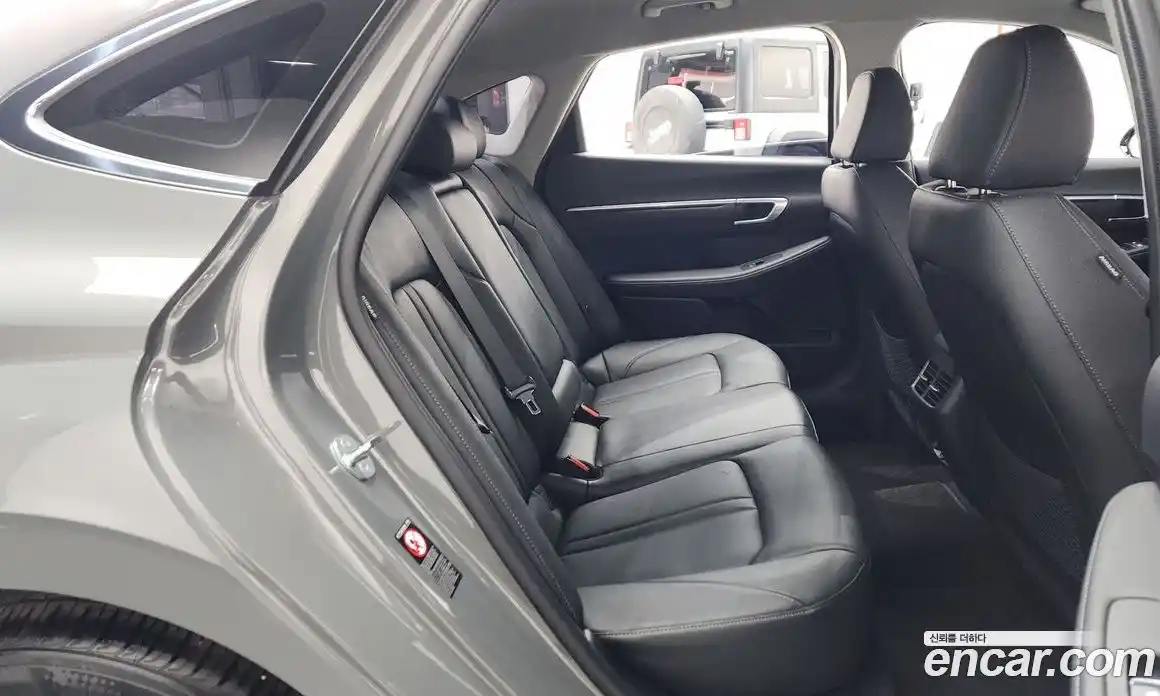 Hyundai Sonata 2022 1.6 Автомат в Москве № 714211, фото 12