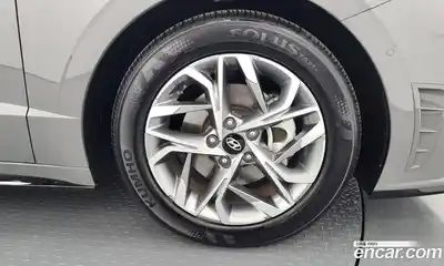 Hyundai Sonata 2022 1.6 Автомат в Москве № 714211, миниатюра 5