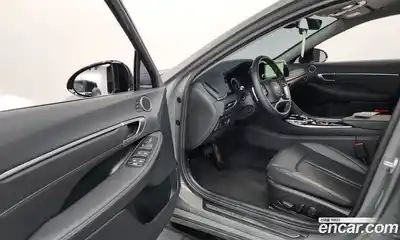 Hyundai Sonata 2022 1.6 Автомат в Москве № 714211, миниатюра 10