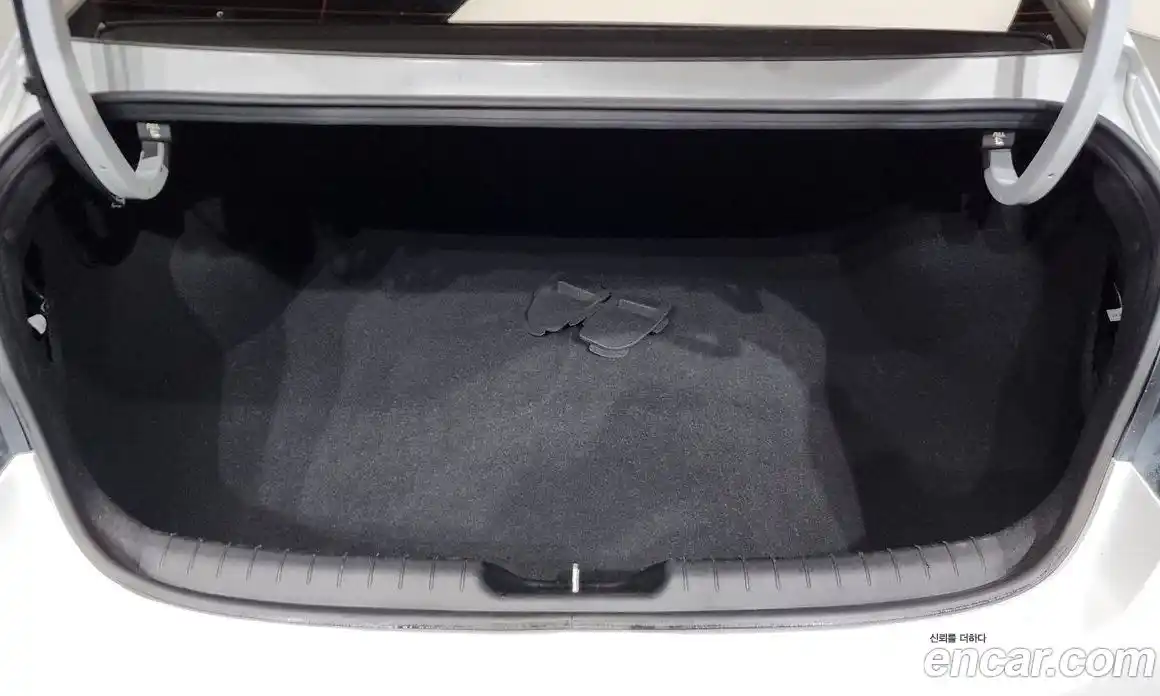 Hyundai Avante 2024 1.6 Автомат в Москве № 714232, фото 19