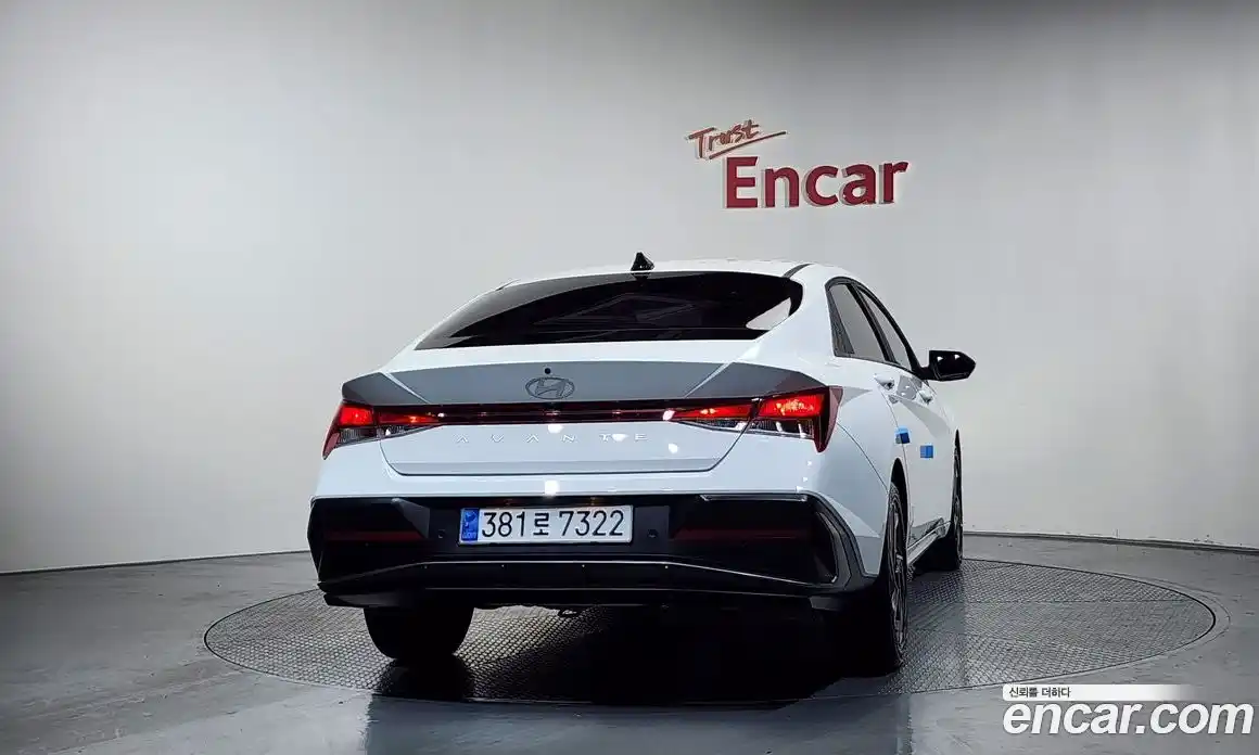 Hyundai Avante 2024 1.6 Автомат в Москве № 714232, фото 3