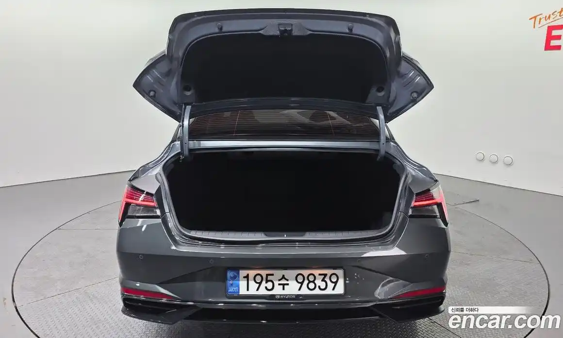 Hyundai Avante 2023 1.6 Автомат в Москве № 714382, фото 20