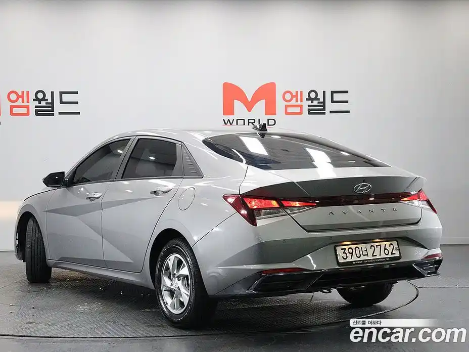 Hyundai Avante 2021 1.6 Автомат в Москве № 714731, фото 4