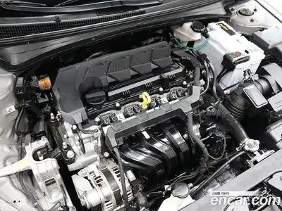 Hyundai Avante 2021 1.6 Автомат в Москве № 714731, миниатюра 6