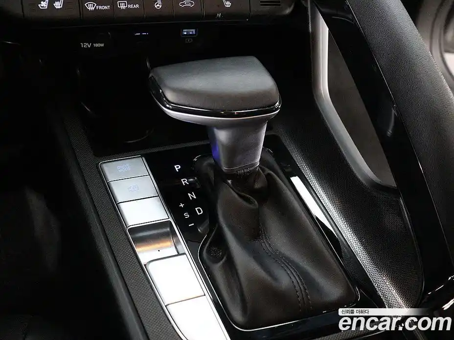 Hyundai Avante 2021 1.6 Автомат в Москве № 714731, фото 9