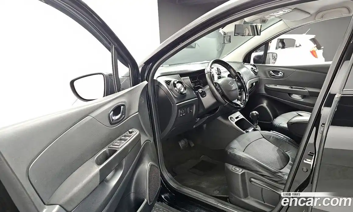 Renault QM3 2015 1.5 Автомат в Москве № 714984, фото 11