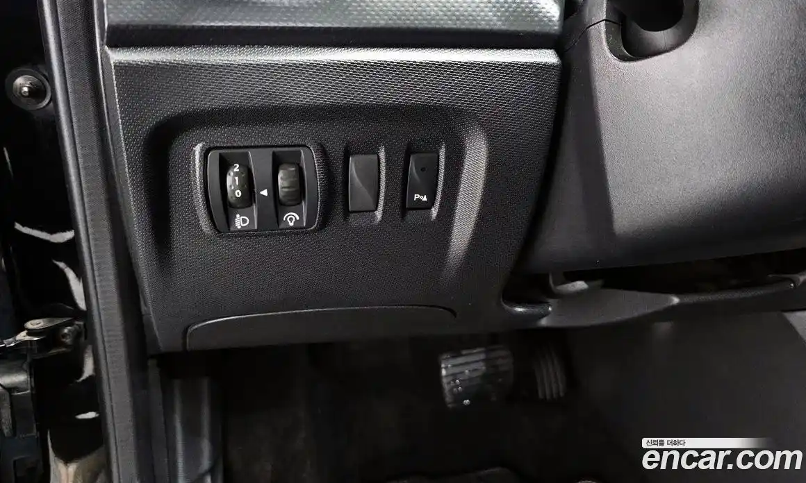 Renault QM3 2015 1.5 Автомат в Москве № 714984, фото 14