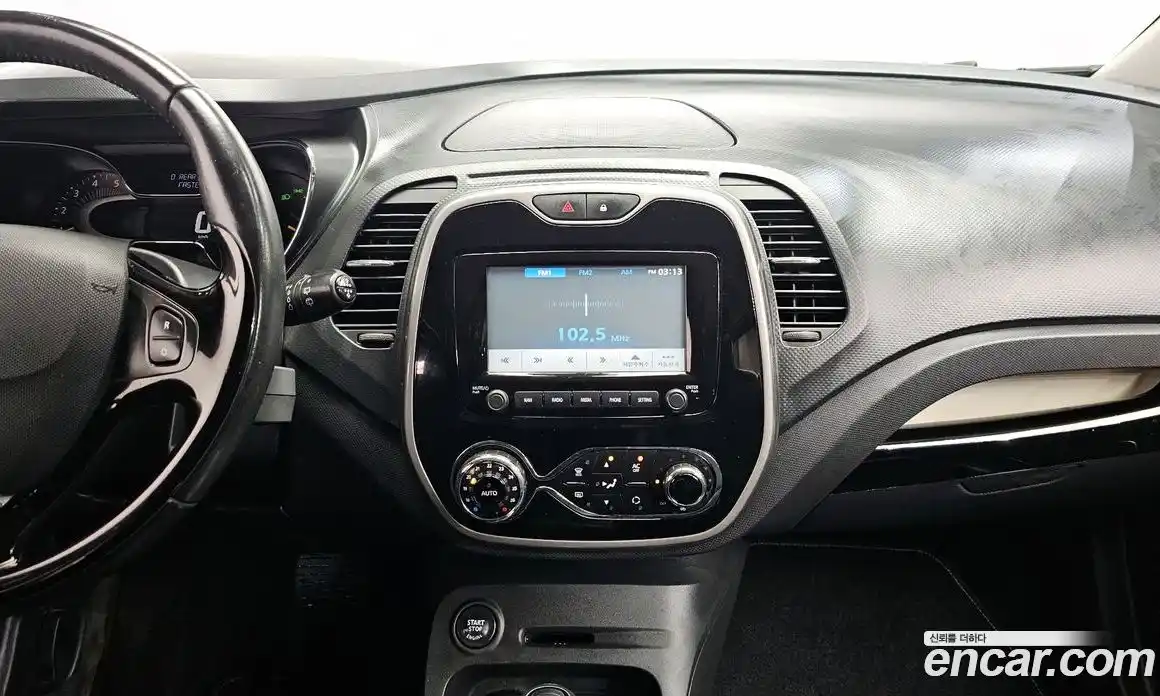 Renault QM3 2015 1.5 Автомат в Москве № 714984, фото 15