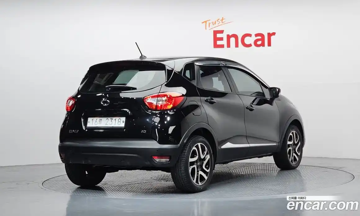 Renault QM3 2015 1.5 Автомат в Москве № 714984, фото 2