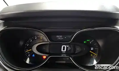 Renault QM3 2015 1.5 Автомат в Москве № 714984, миниатюра 8