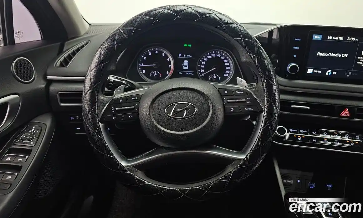 Hyundai Sonata 2021 1.6 Автомат в Москве № 715069, фото 15