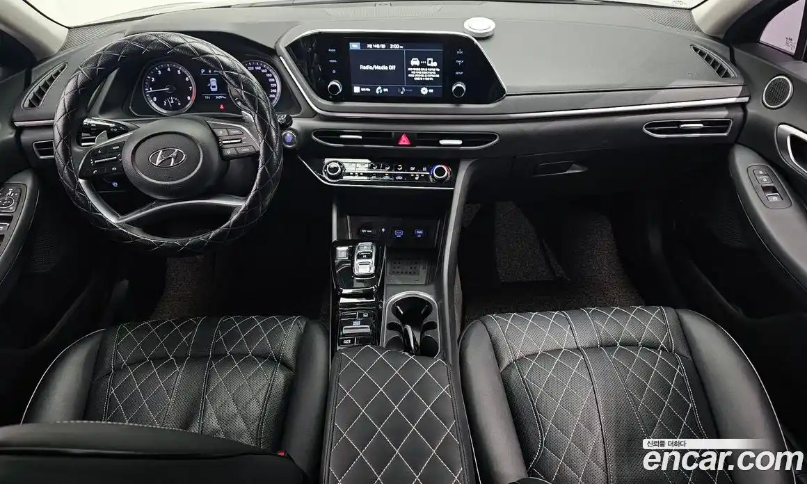 Hyundai Sonata 2021 1.6 Автомат в Москве № 715069, фото 7