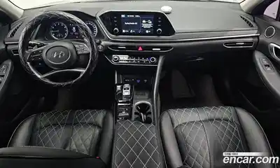 Hyundai Sonata 2021 1.6 Автомат в Москве № 715069, миниатюра 7