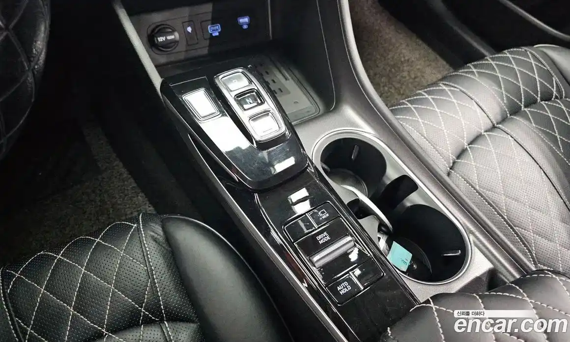 Hyundai Sonata 2021 1.6 Автомат в Москве № 715069, фото 10