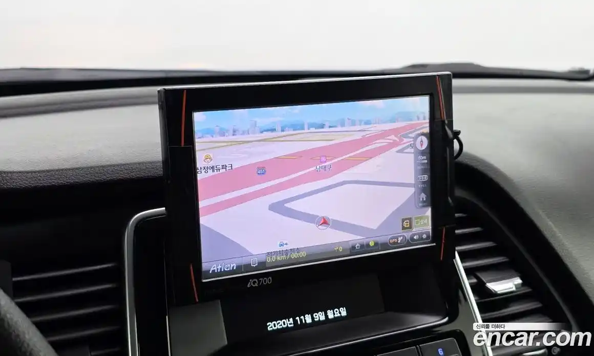 Hyundai Sonata 2018 2.0 Автомат в Москве № 715242, фото 14