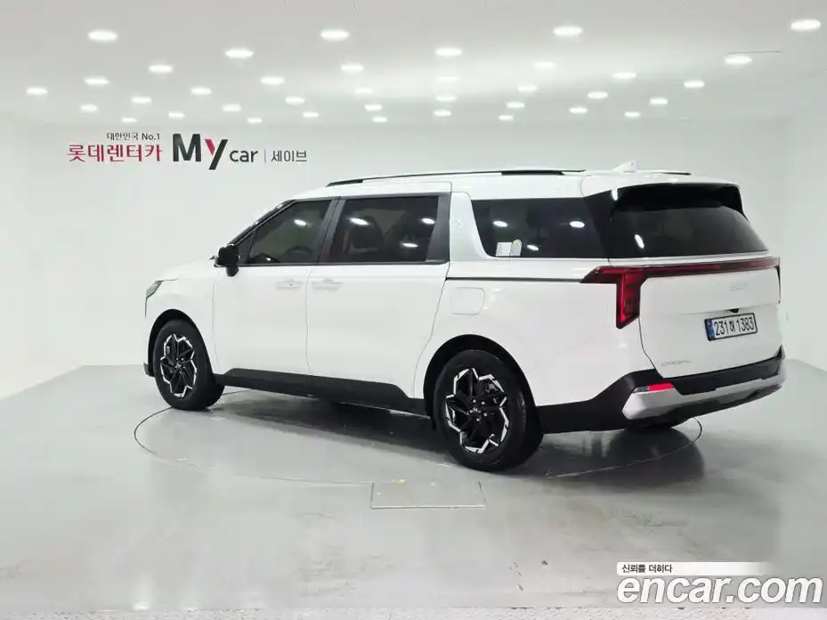 Kia Canival 2025 2.2 Автомат в Москве № 715703, фото 3